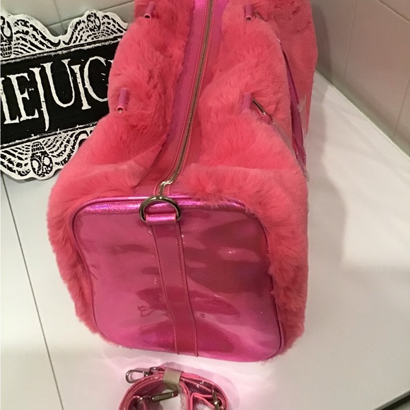 COPY - LAST ONE Hi Barbie Pink Shagadelic Weekender - Picture 11 of 13